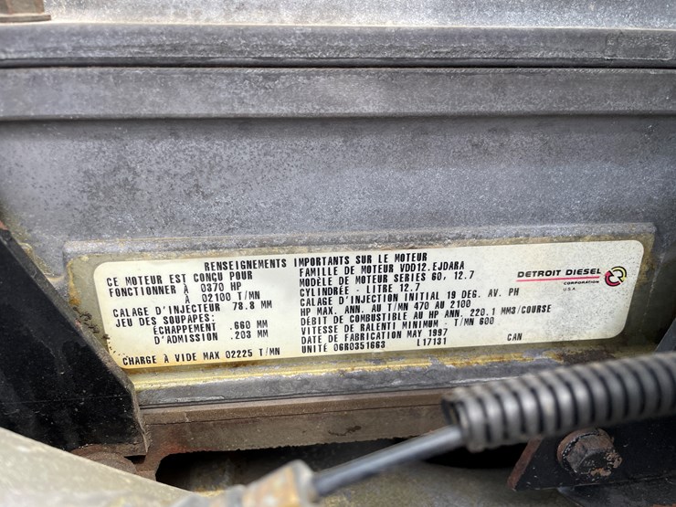 1998-peterbilt-378-image-42