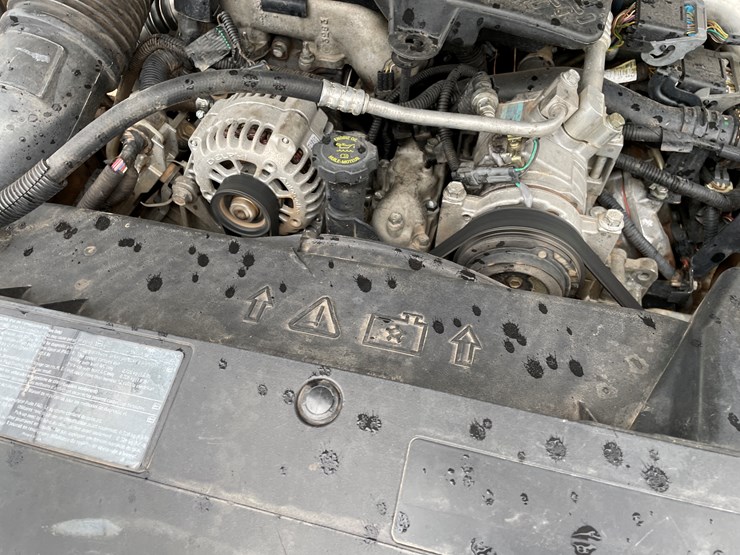 #4006-•-2005-chevy-crew-cab-truck-(az-title)-image-40