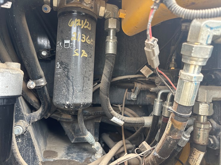 deere-550k-lgp-image-46