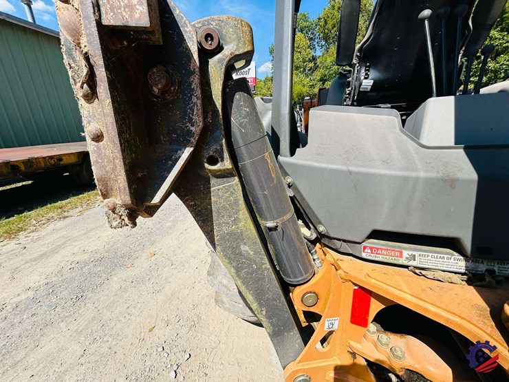 2021-case-580n-image-30