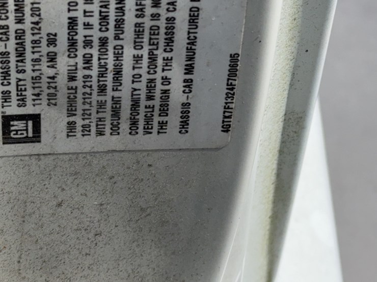 2004-isuzu-ftr-image-19