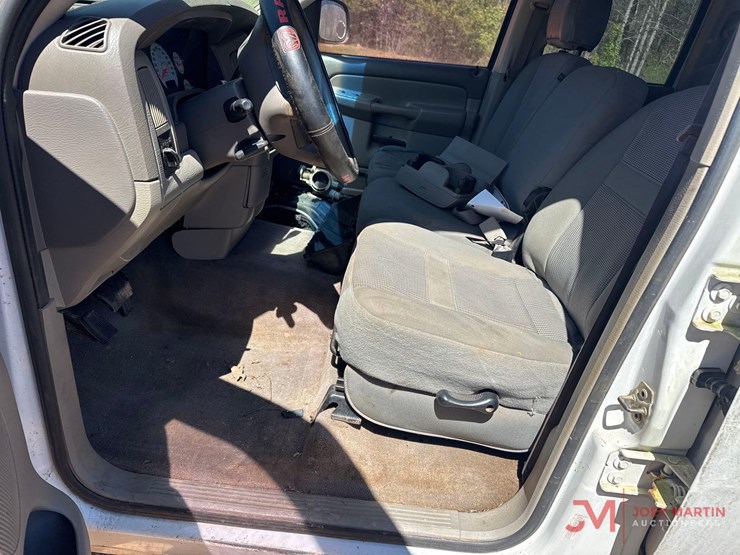 2003-dodge-1500-image-20