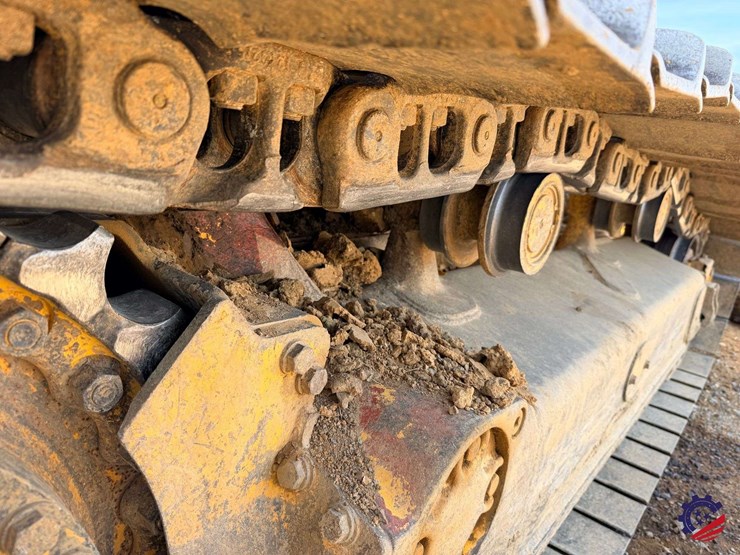 2018-komatsu-d51exi-24-image-11