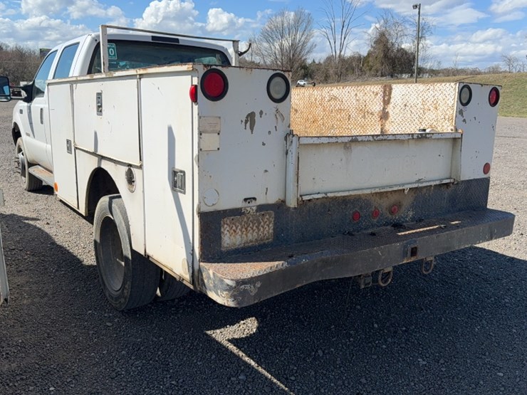 2003-ford-f450-image-10