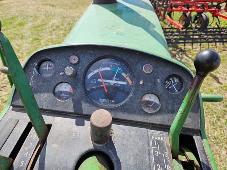 john-deere-4020-image-31