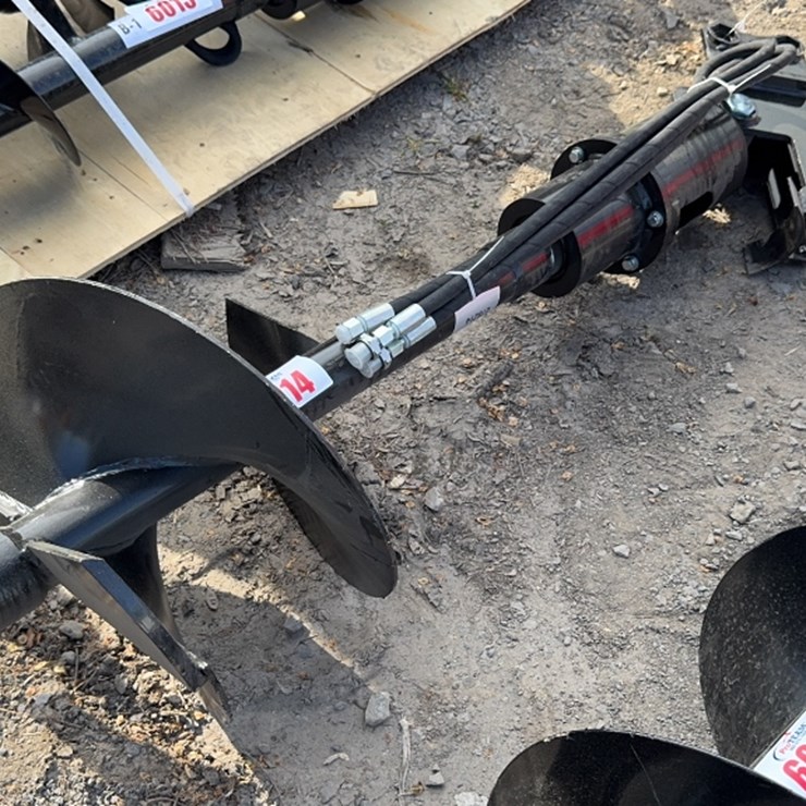#6014 • MINI EXCAVATOR POST HOLE AUGER