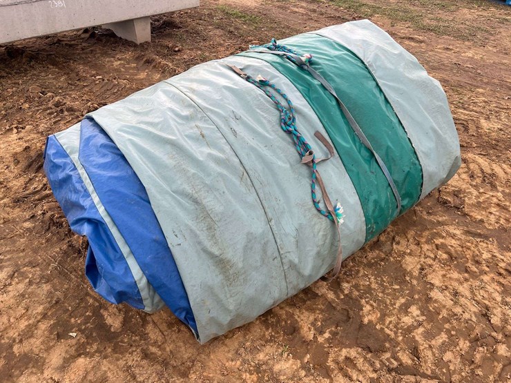 single-lane-18'-inflatable-dry-slide-image-4