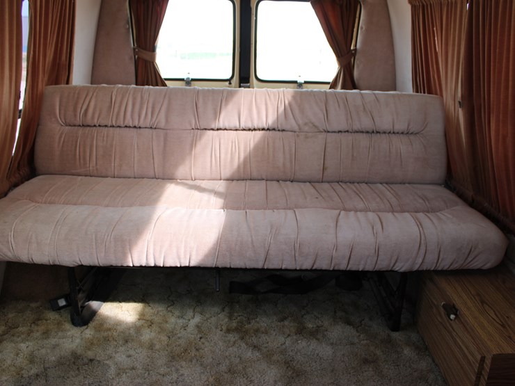 1985-dodge-ram-350-image-27