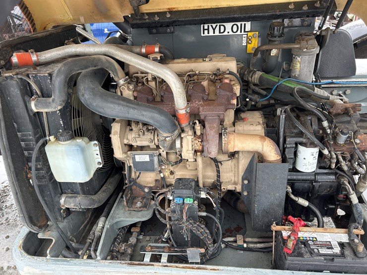 2006-jlg-g12-55a-image-38