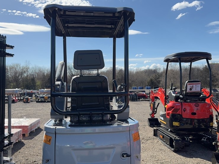 #1093-•-2025-ats-nt18k-mini-excavator-image-19