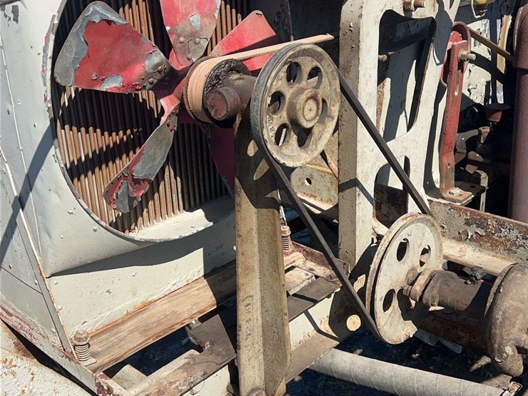 big-bull-tractor-image-8