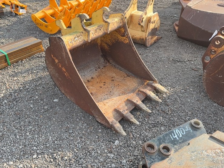 john-deere-32-image-2