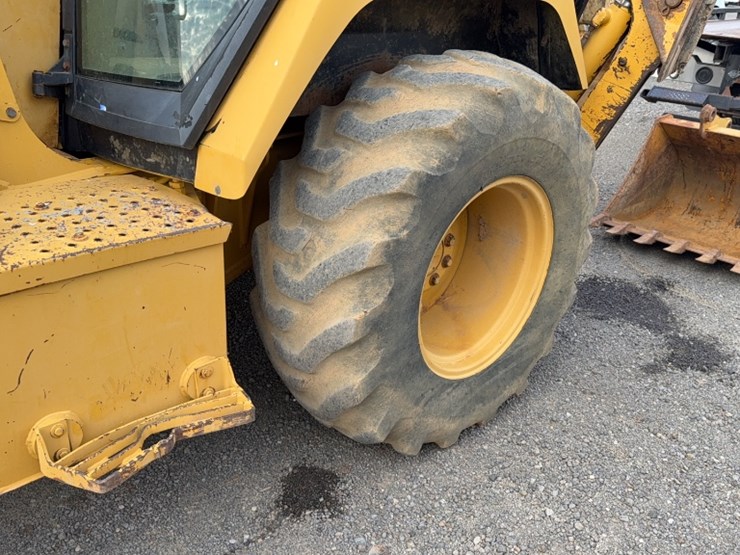 john-deere-310d-image-15