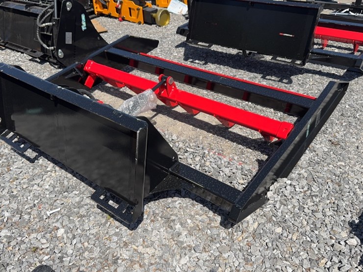#6063-•-future-72"-skid-steer-land-leveler-image-4