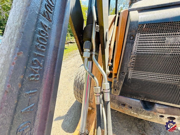 2021-case-580n-image-19