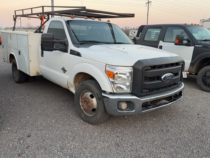 2011-ford-f350-image-3