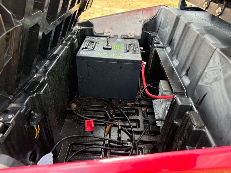 2023-bintelli-electric-golf-cart-w/-on-board-charger-image-19