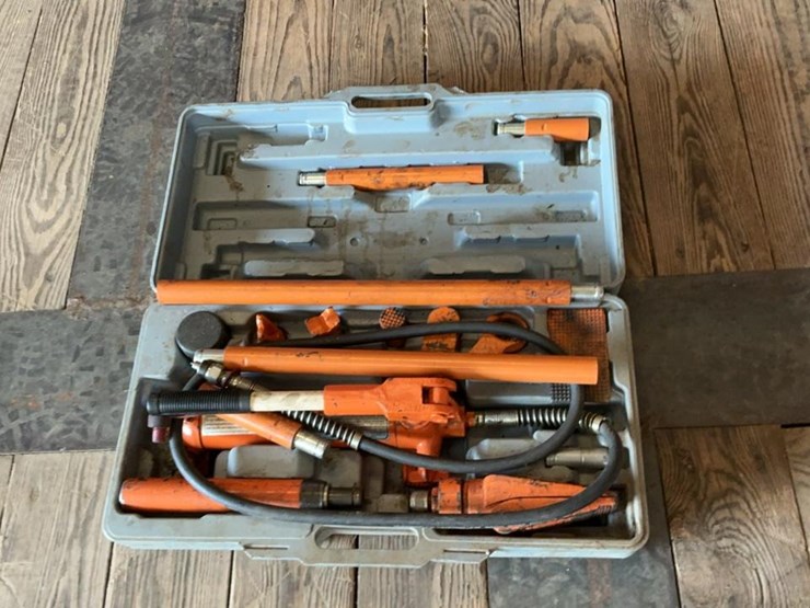 #103-•-central-hydraulics-portable-puller-image-2