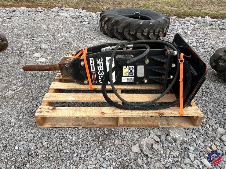 2017-paladin-sfb350-mini-skid-hydraulic-hammer-attachment-image-2