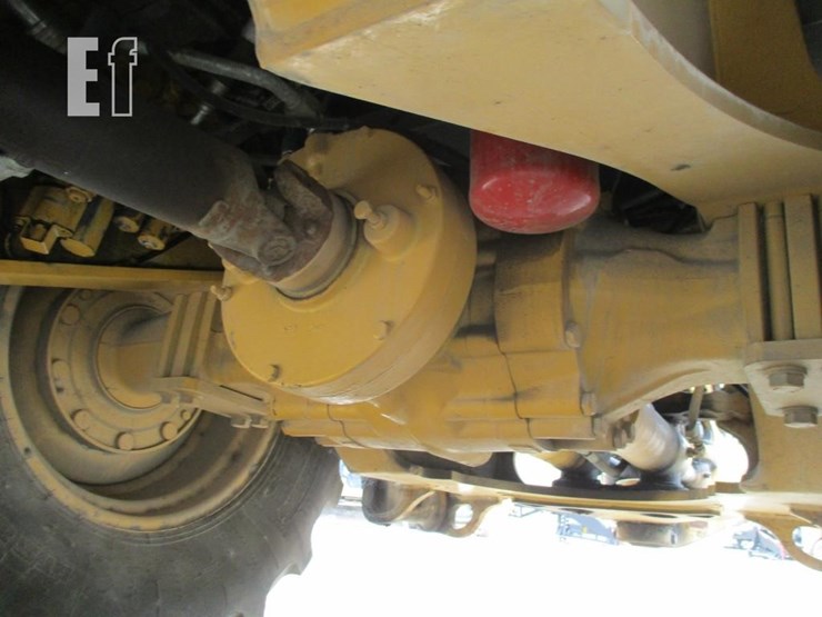 2013-deere-310sk-image-23