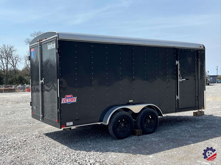 2023-interstate-west-victory-t/a-16’-enclosed-tag-trailer-image-4