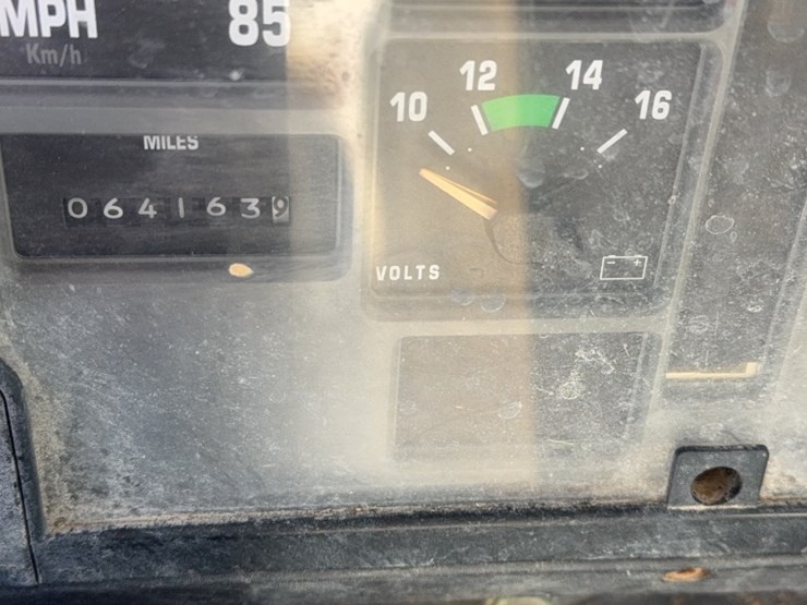 1998-international-4900-image-21