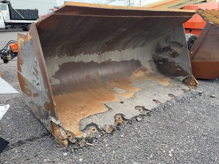 caterpillar-980-image-1