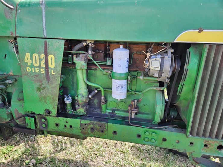 john-deere-4020-image-13