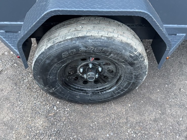 #2040-•-300-gallon-towable-fuel-tank-image-6