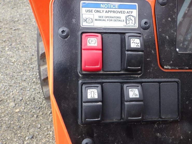 2024-sky-trak-6034-image-27