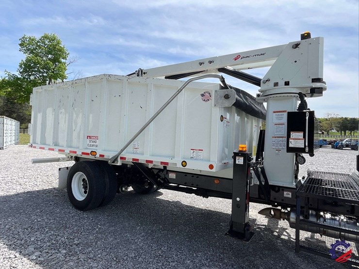 2025-kenworth-t380-image-55