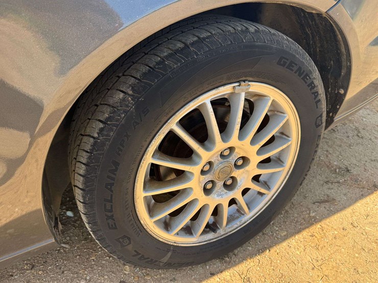 2005-chrysler-sebring-touring-convertible-coupe---87,039-miles-image-26