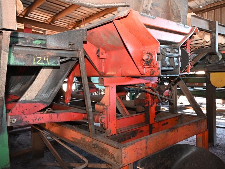 #111-•-morbark-outfeed-log-trough-image-8