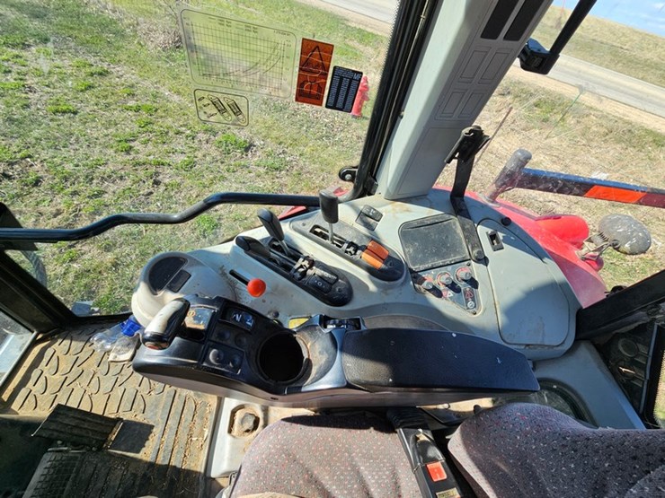 massey-ferguson-6480-image-26