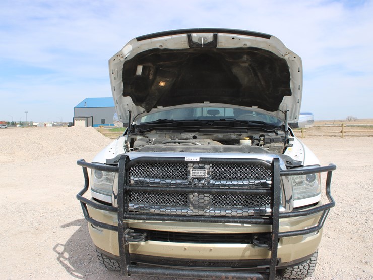 2015-ram-2500-laramie-longhorn-image-50