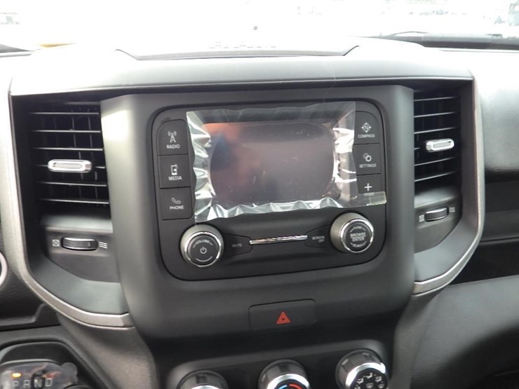 2024-dodge-ram-2500-image-41