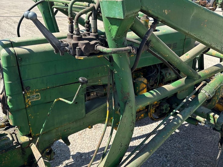 john-deere-420-image-8