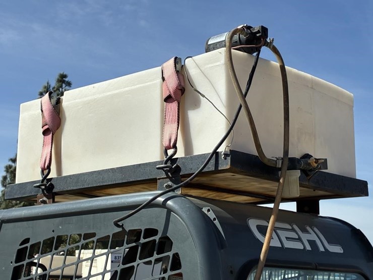 2018-gehl-rt165-image-15