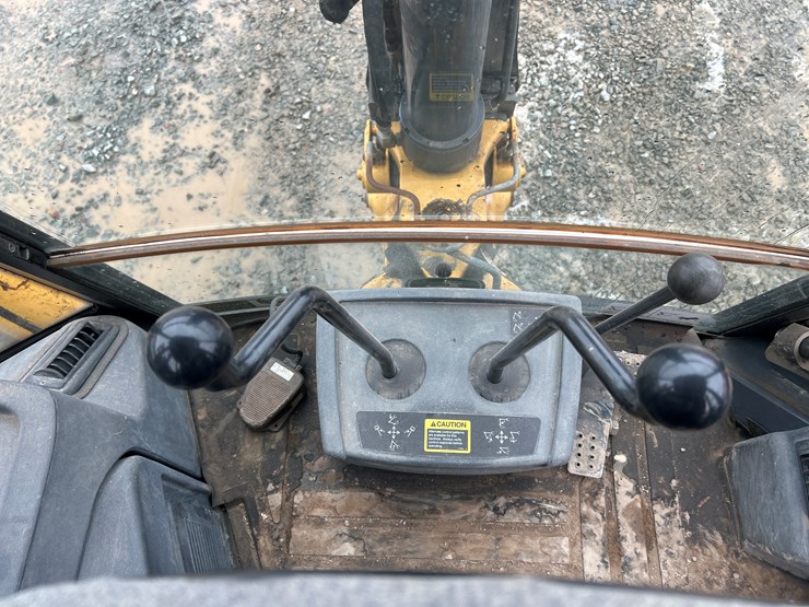 deere-310sj-image-89