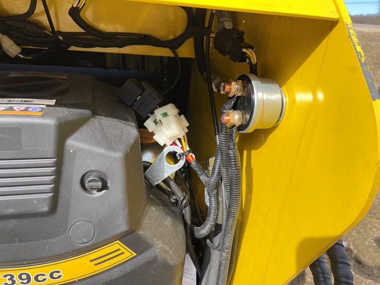 #213-•-landhonor-mini-skid-steer-loader-image-19