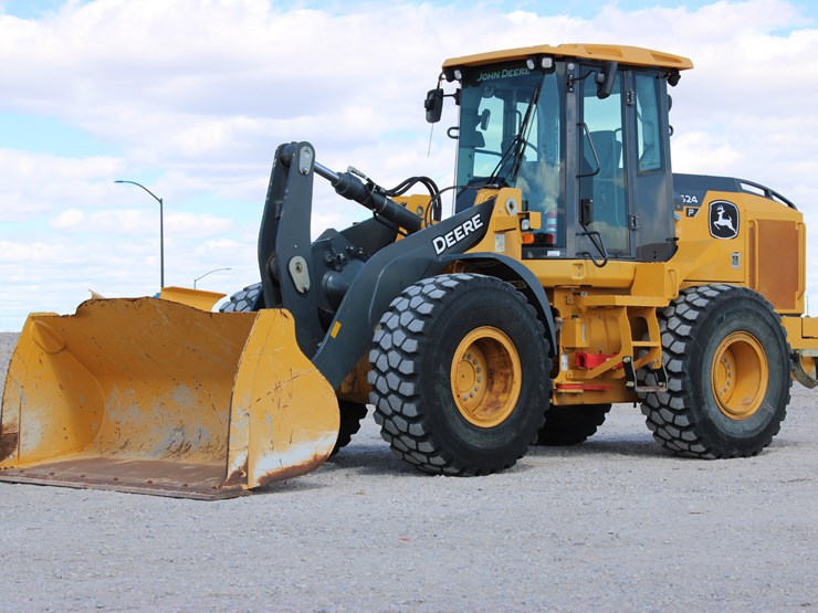 2021-deere-524p-image-2