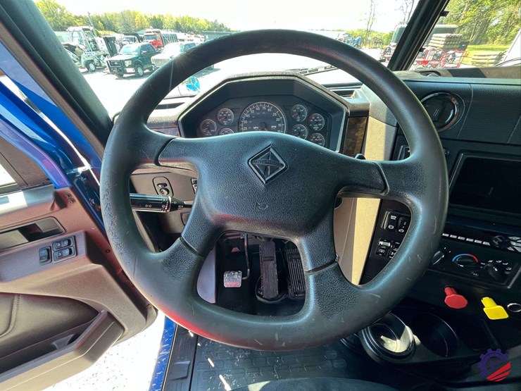 2018-international-hx620-image-78