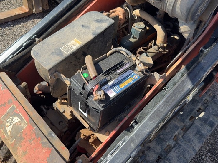 ditch-witch-sk755-image-12