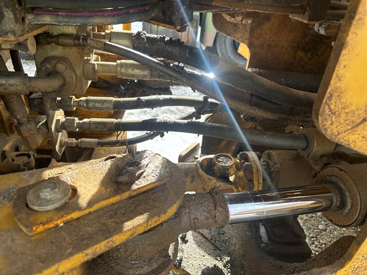 caterpillar-950gc-image-20