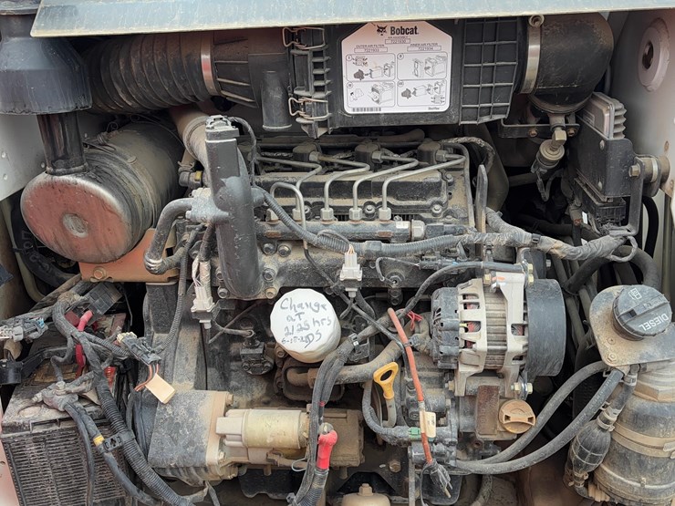 2016-bobcat-s530-image-3