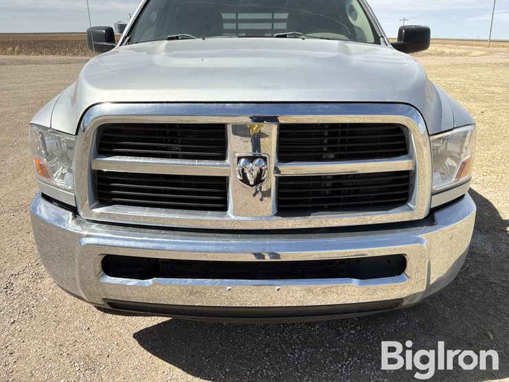 2011-dodge-2500-image-10