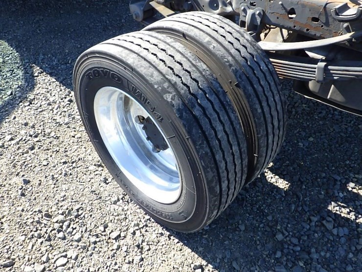 2005-ford-f450-image-15