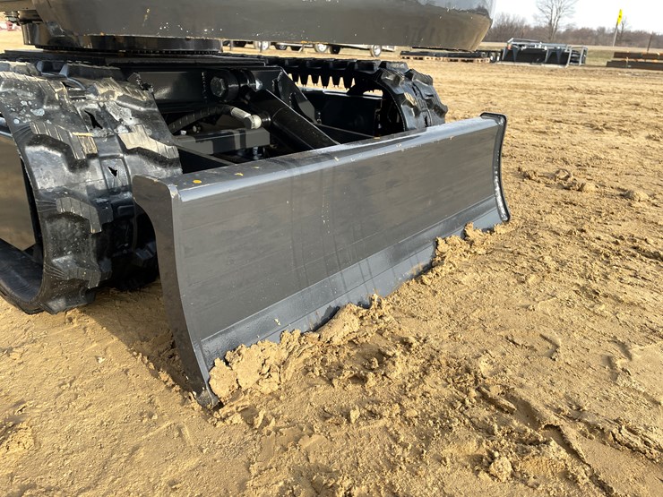 #1044-•-new-ats-d12d-mini-excavator-image-33