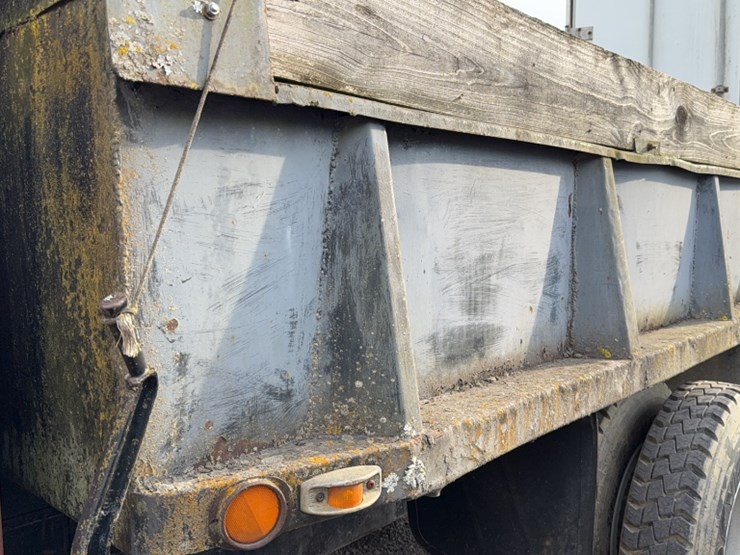 1967-international-loadstar-image-11