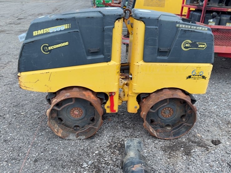 #2095-•-bomag-8500-trench-compactor-image-7